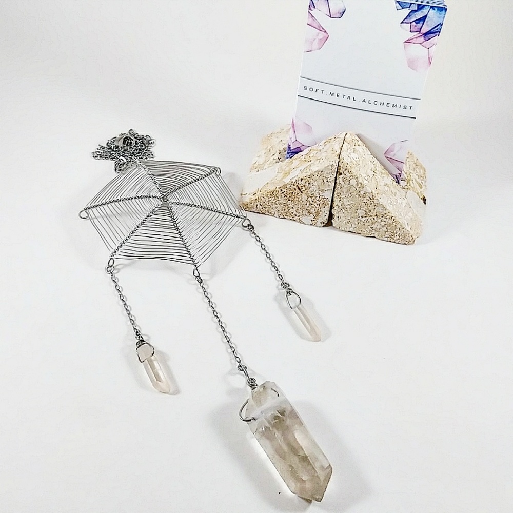 Lemurian Crystal Web - Picture 1 of 6